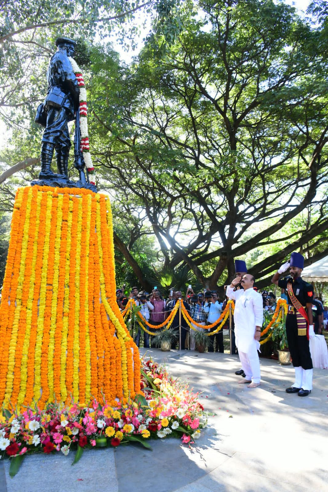 ಸೈನಿಕರ ಕುಟುಂಬಕ್ಕೆ ಅಗತ್ಯ ಸವಲತ್ತು ಕಲ್ಪಿಸಲು ಸರ್ಕಾರ ಬದ್ಧ: ಸಿಎಂ ಬೊಮ್ಮಾಯಿ