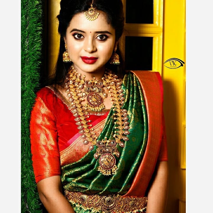 i-ready-to-traditional-look-also-modren-look-kavya-shree-gowda