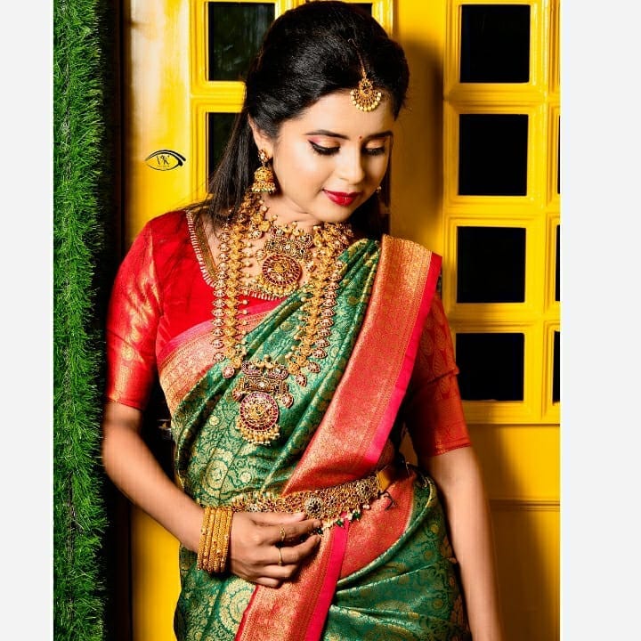 i-ready-to-traditional-look-also-modren-look-kavya-shree-gowda