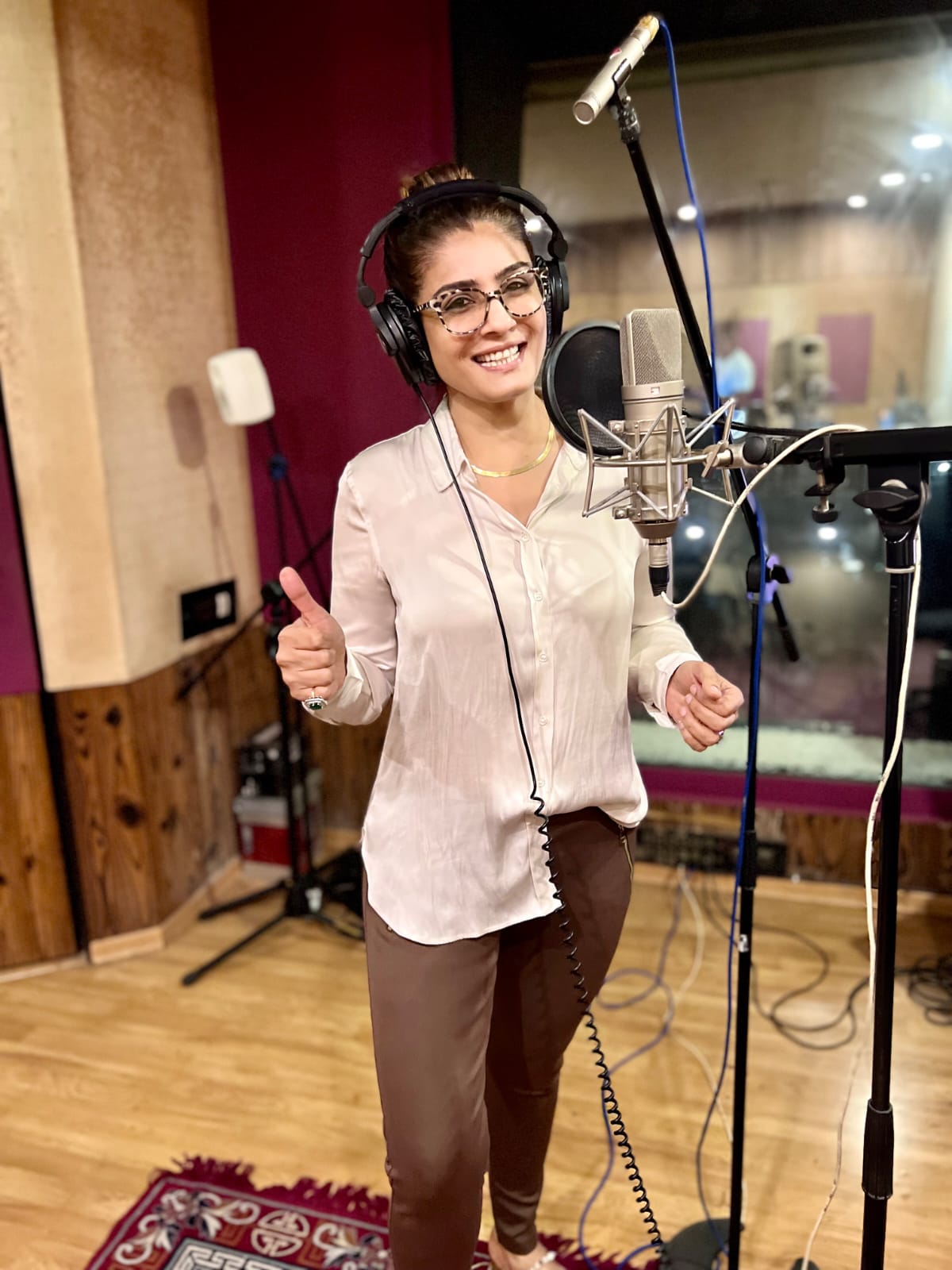 bollywood-actress-who-finished-dubbing-for-kgf-chapter-2