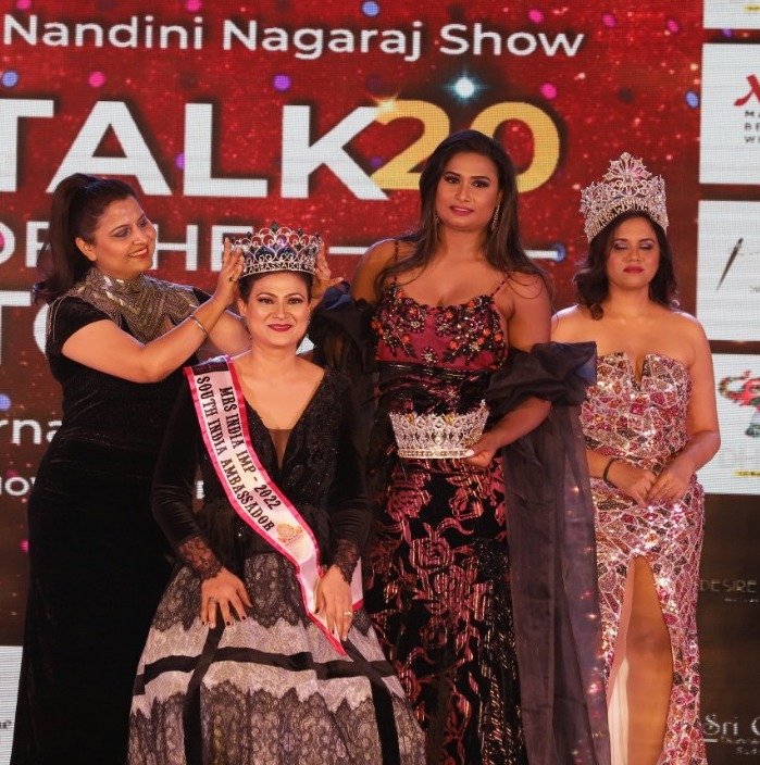 Talk of the town fashion show in bangalore