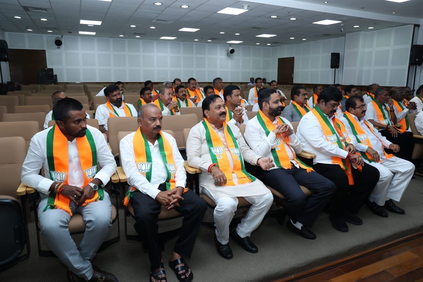 bjp-leaders-did-introspection-meeting-for-defeat-of-assembly-election