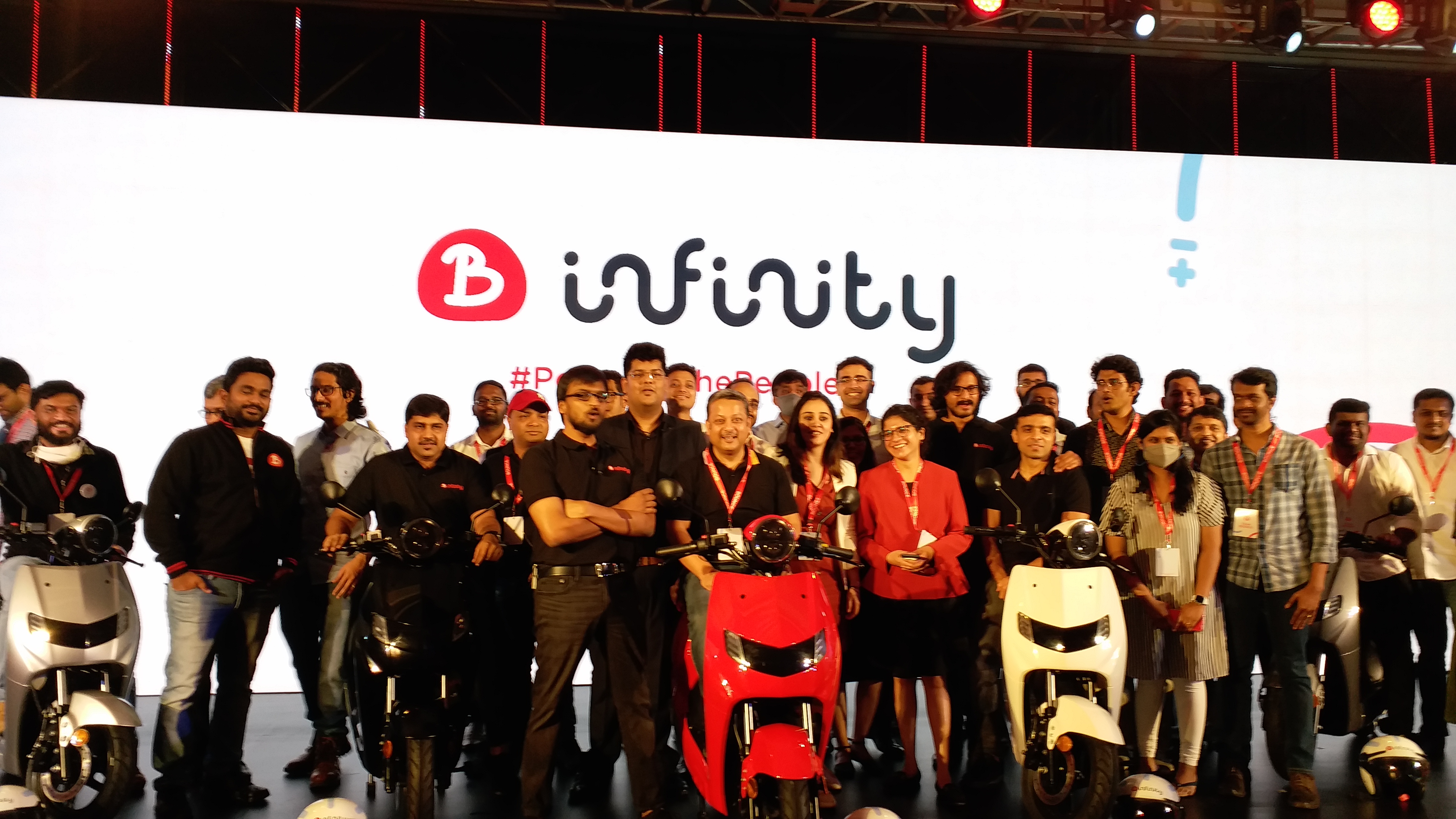 Bounce Infinity Scooter, Infinity Electric Scooter, Bounce Infinity Scooter Grand Launch, Bounce Infinity Scooter Grand Launch  in Bangalore, Bounce Infinity Scooter price, Bounce Infinity Scooter Booking, ಬೌನ್ಸ್ ಇನ್ಫಿನಿಟಿ ಸ್ಕೂಟರ್, ಇನ್ಫಿನಿಟಿ ಎಲೆಕ್ಟ್ರಿಕ್ ಸ್ಕೂಟರ್, ಬೌನ್ಸ್ ಇನ್ಫಿನಿಟಿ ಸ್ಕೂಟರ್ ಗ್ರ್ಯಾಂಡ್​ ಲಾಂಚ್, ಬೆಂಗಳೂರಿನಲ್ಲಿ ಬೌನ್ಸ್ ಇನ್ಫಿನಿಟಿ ಸ್ಕೂಟರ್ ಗ್ರ್ಯಾಂಡ್​ ಲಾಂಚ್, ಬೌನ್ಸ್ ಇನ್ಫಿನಿಟಿ ಸ್ಕೂಟರ್ ಬೆಲೆ, ಬೌನ್ಸ್ ಇನ್ಫಿನಿಟಿ ಸ್ಕೂಟರ್ ಬುಕ್ಕಿಂಗ್​,