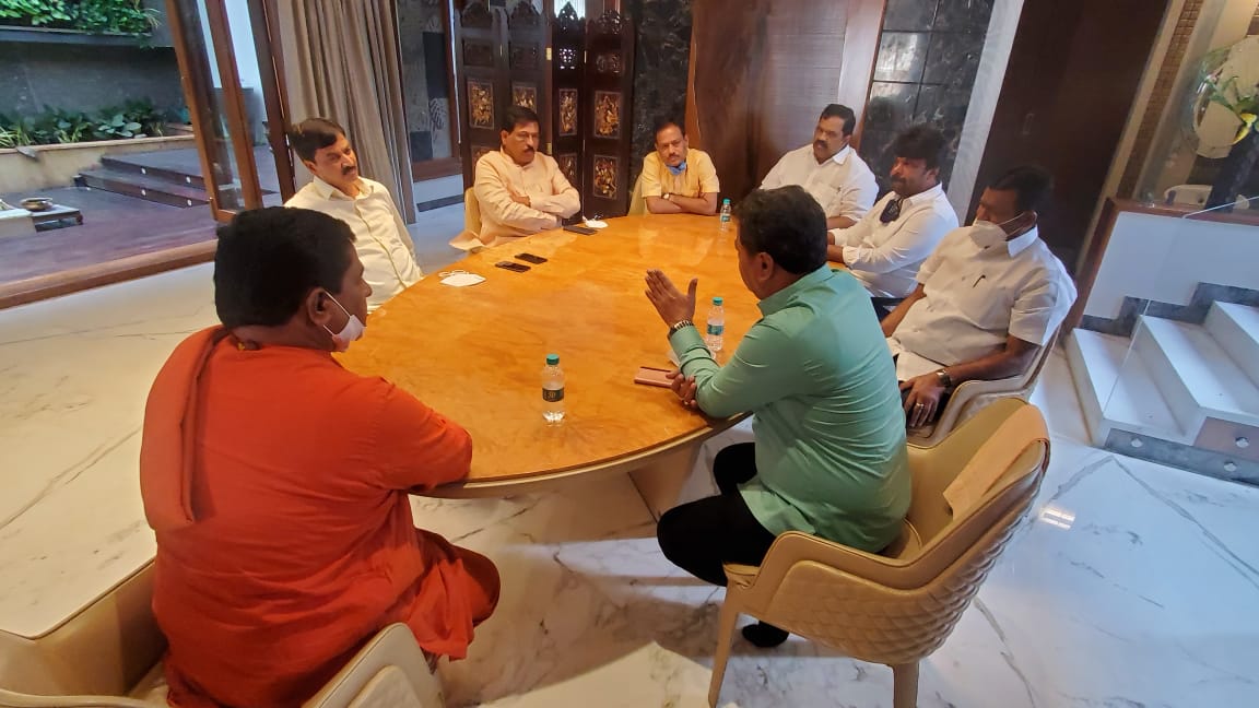 MLA's meeting at Ramesh Zarakiholi residence