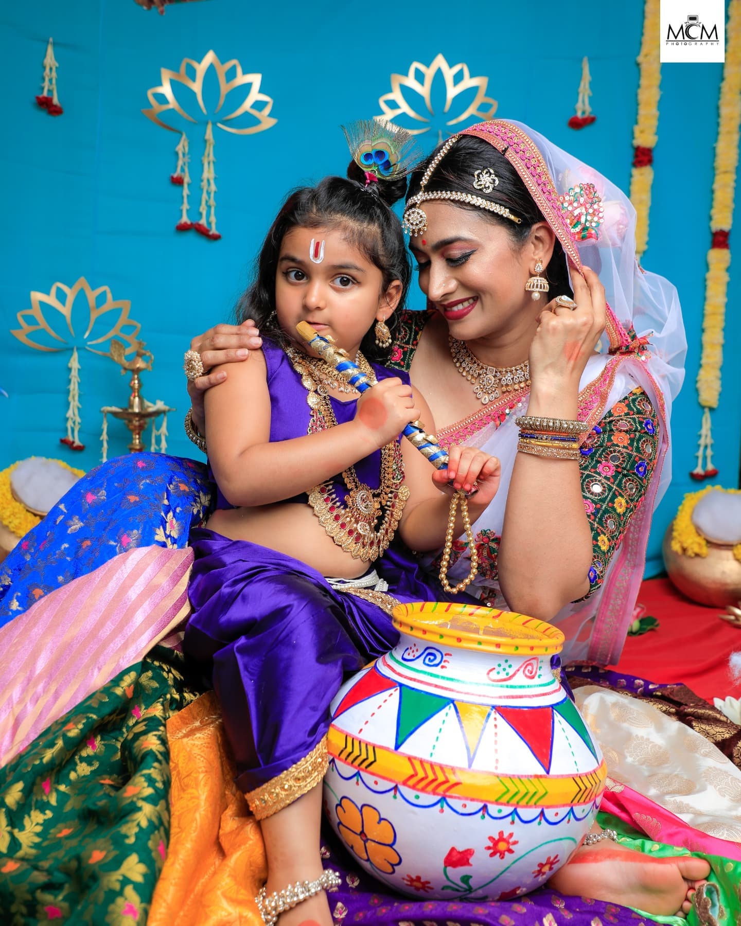 krishna janmashtami shwetha srivatsav daughter photoshoot