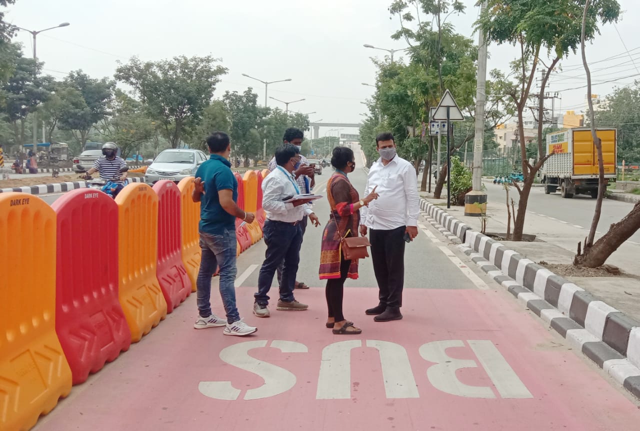 Self propelled parking machine, Self propelled parking machine in Bangalore, Self propelled parking machine news, ಸ್ವಯಂ ಚಾಲಿತ ಪಾರ್ಕಿಂಗ್ ಯಂತ್ರ, ಬೆಂಗಳೂರಿಗೆ ಸ್ವಯಂ ಚಾಲಿತ ಪಾರ್ಕಿಂಗ್ ಯಂತ್ರ, ಸ್ವಯಂ ಚಾಲಿತ ಪಾರ್ಕಿಂಗ್ ಯಂತ್ರ ಸುದ್ದಿ,