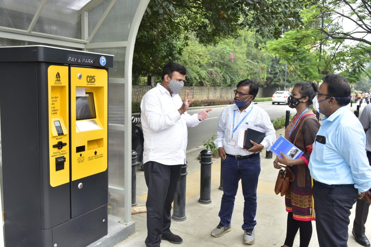 Self propelled parking machine, Self propelled parking machine in Bangalore, Self propelled parking machine news, ಸ್ವಯಂ ಚಾಲಿತ ಪಾರ್ಕಿಂಗ್ ಯಂತ್ರ, ಬೆಂಗಳೂರಿಗೆ ಸ್ವಯಂ ಚಾಲಿತ ಪಾರ್ಕಿಂಗ್ ಯಂತ್ರ, ಸ್ವಯಂ ಚಾಲಿತ ಪಾರ್ಕಿಂಗ್ ಯಂತ್ರ ಸುದ್ದಿ,