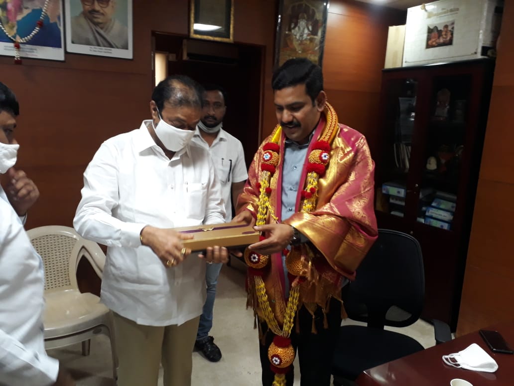 Minister Narayana Gowda congratulated BY Vijayendra