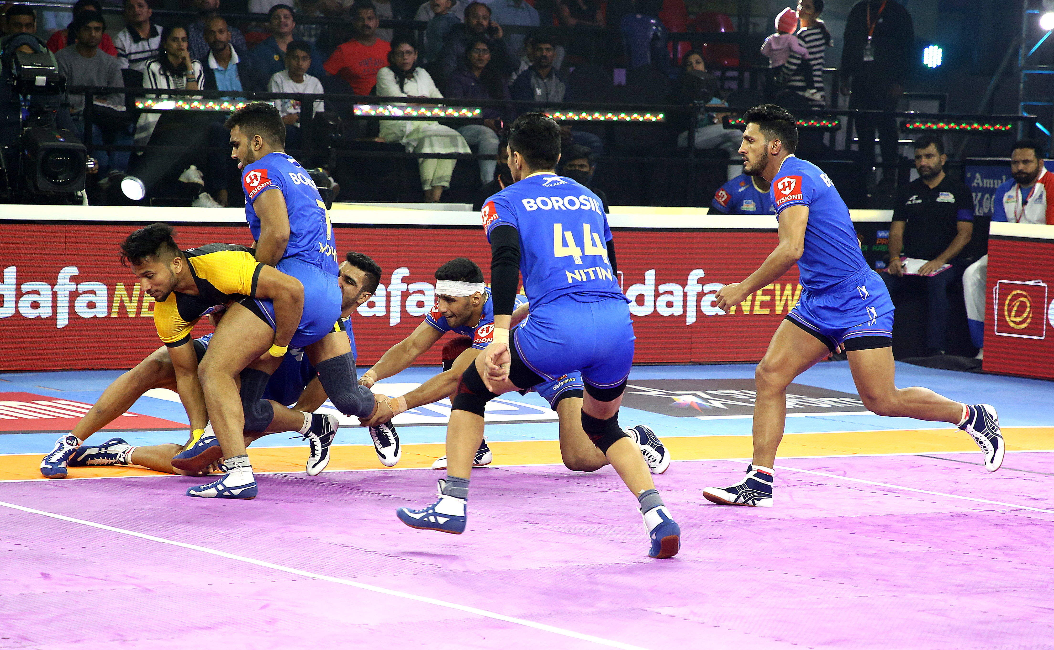 Pro Kabaddi League: Puneri Paltan, Haryana Steelers secured win