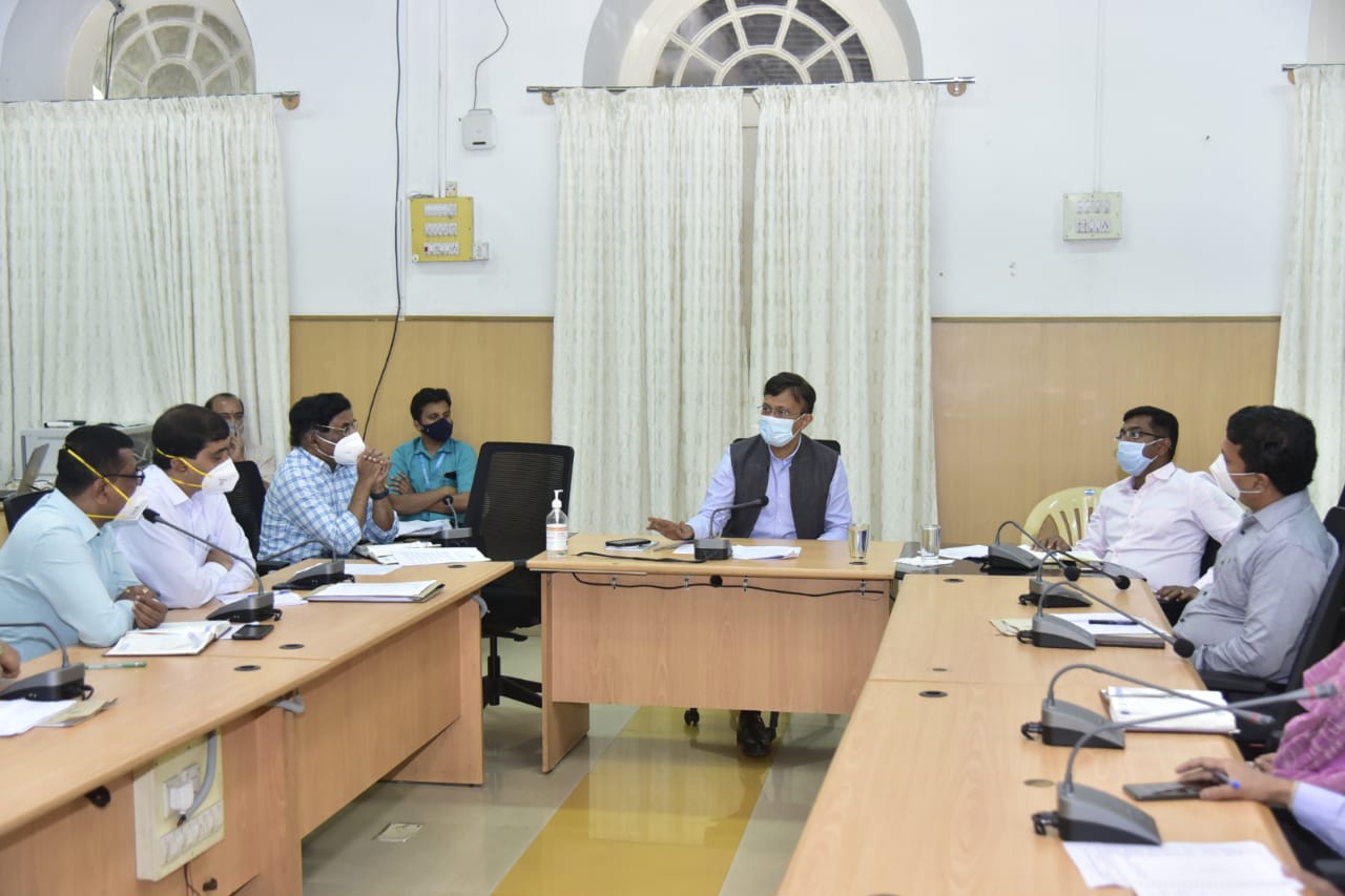 BBMP officials held meeting with health department officials