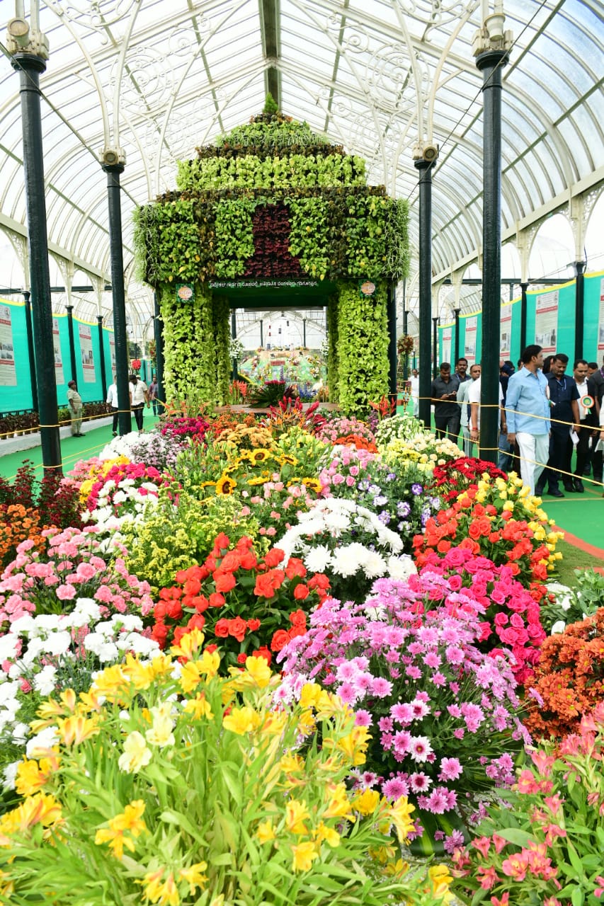 flower show in Bengaluru