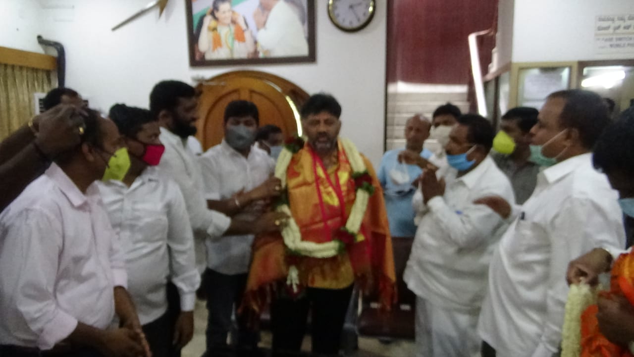 Submitted compliment from various community leaders to DK Shivakumar