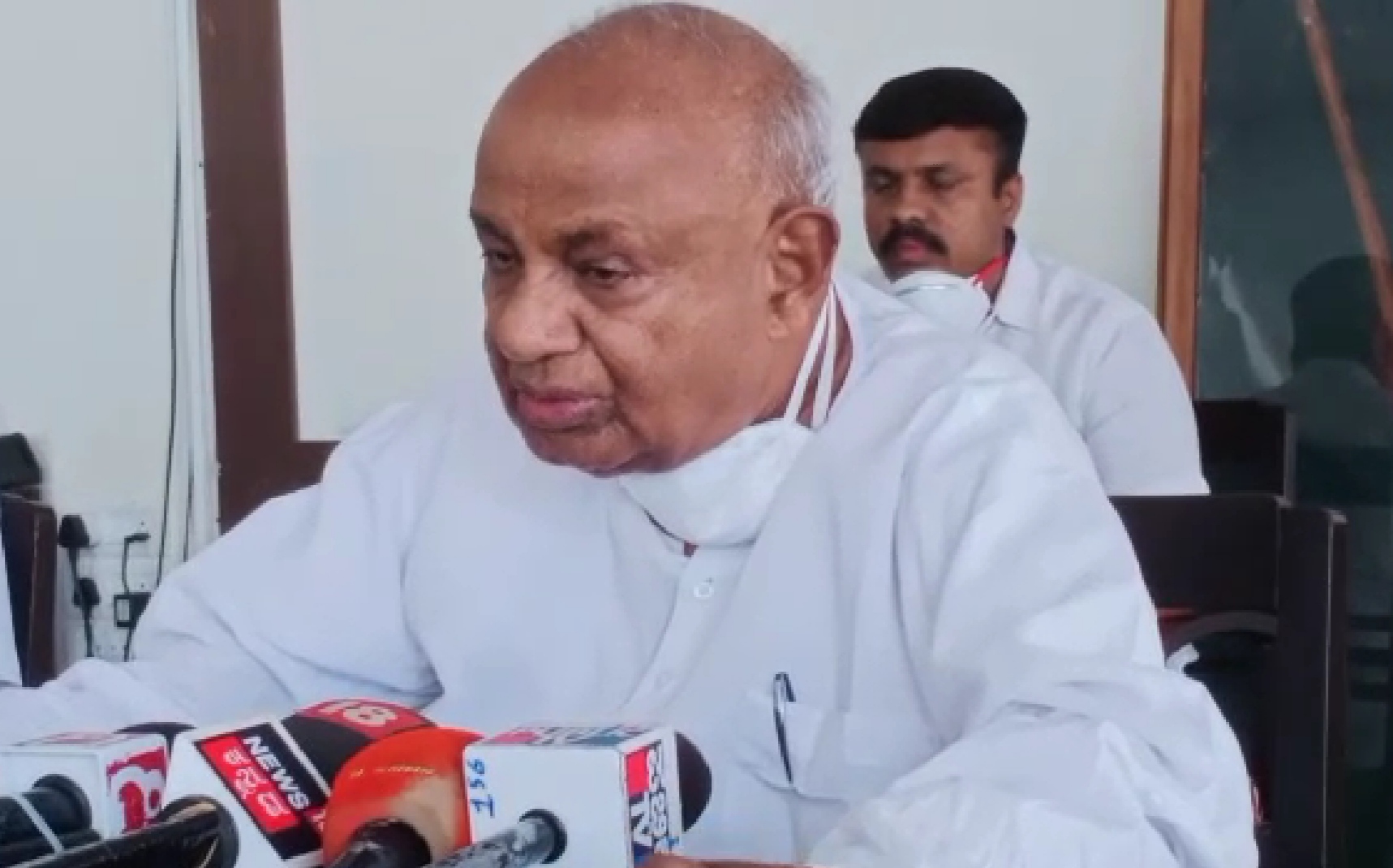 Ex PM HD Deve gowda condolence to Martyred Indian soldiers