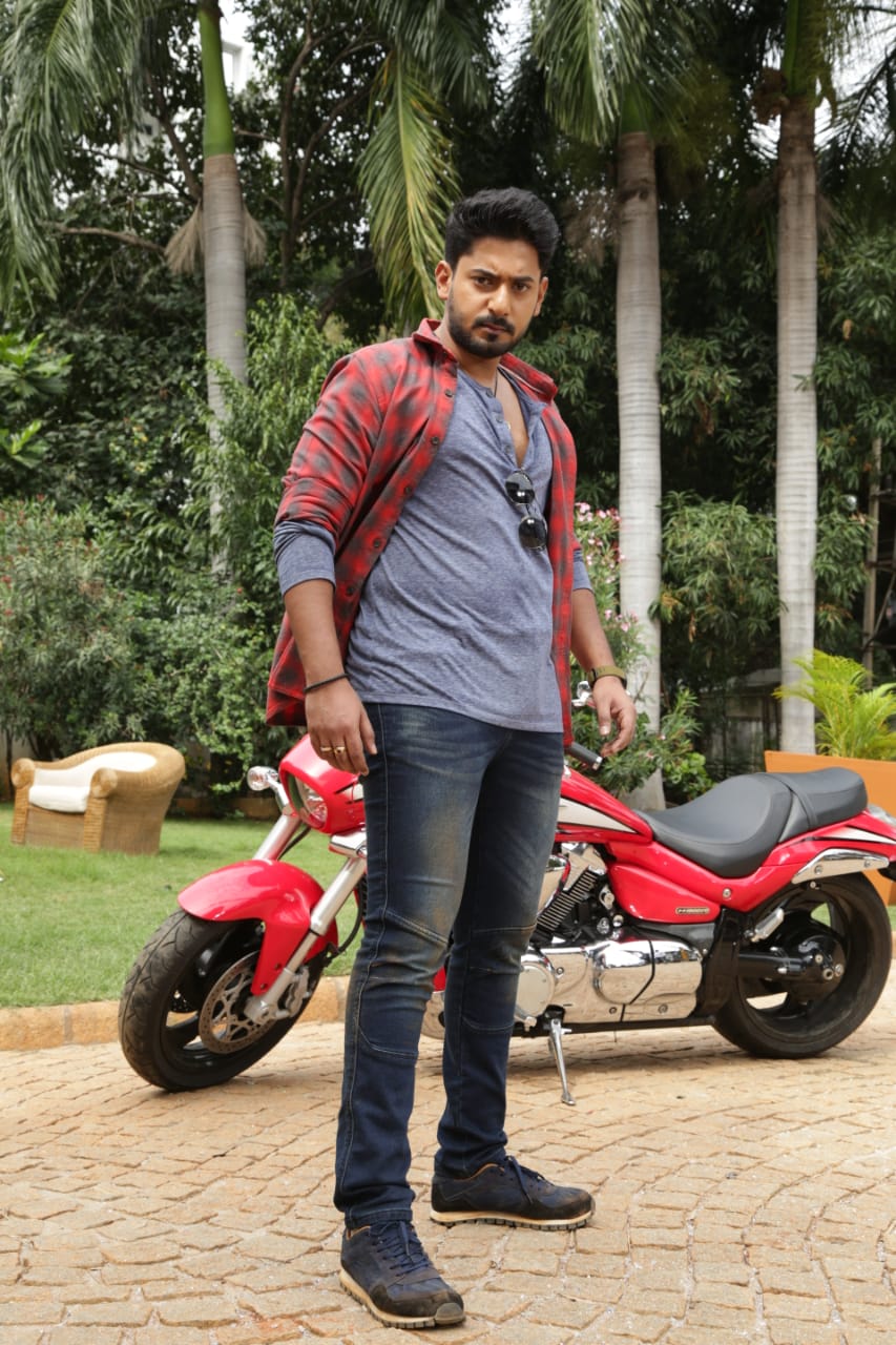 Prajwal Devaraj completes dubbing Arjun Gowda cinema