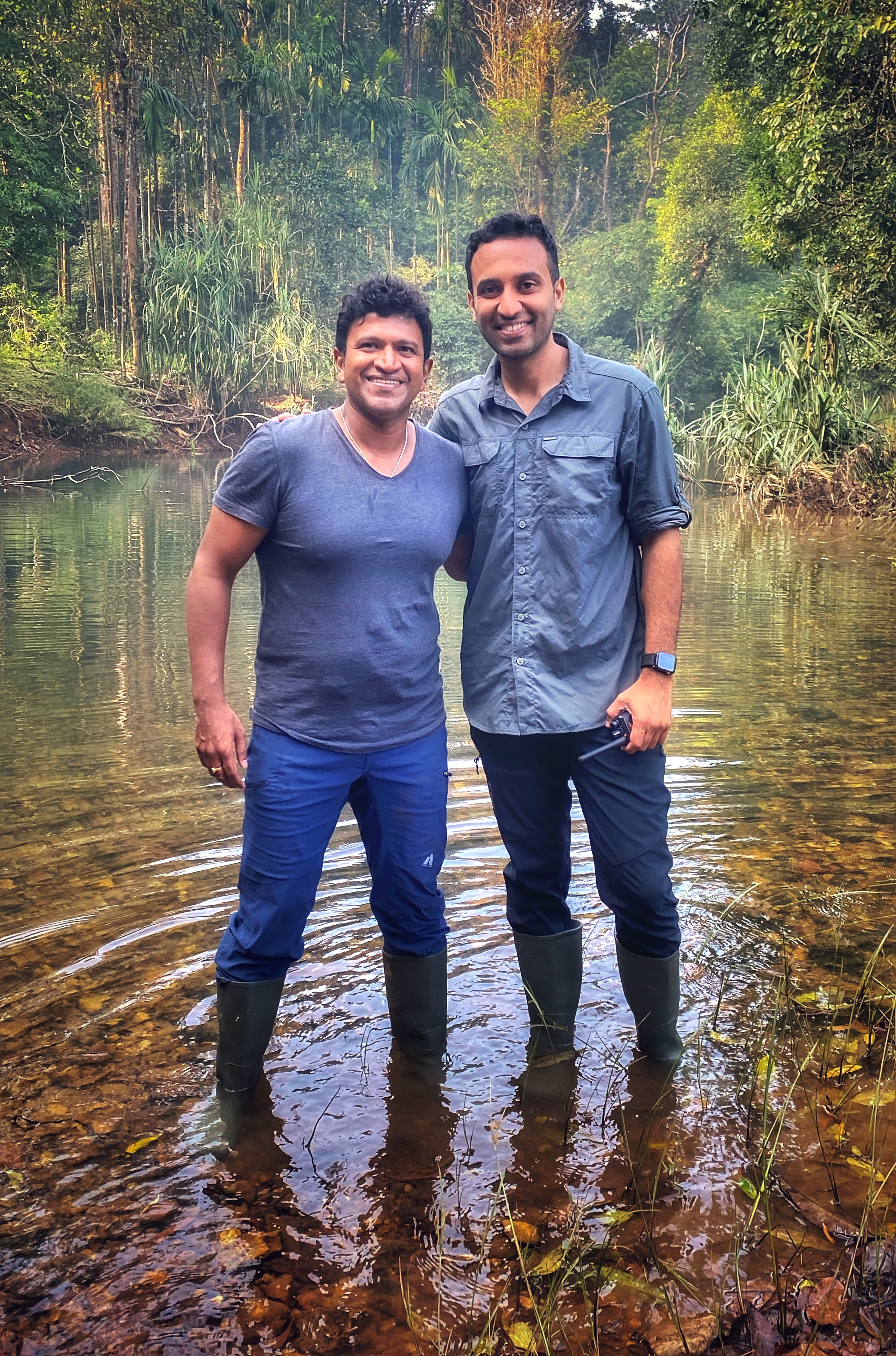 Puneeth Rajkumar with wildlife photographer Amoghavarsha