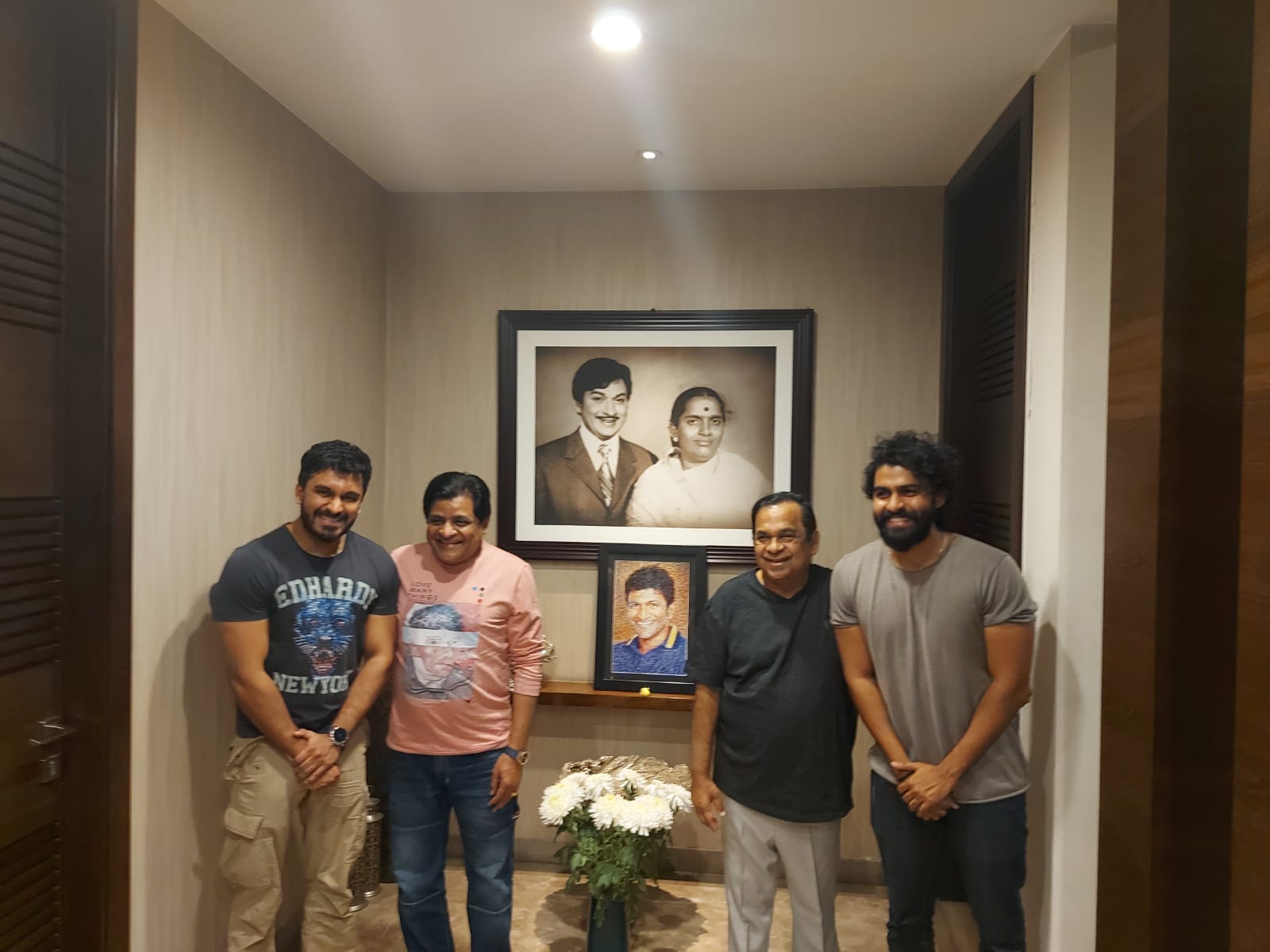 Actors  Bramhanandam Ali visits Puneeth Rajkumar's family