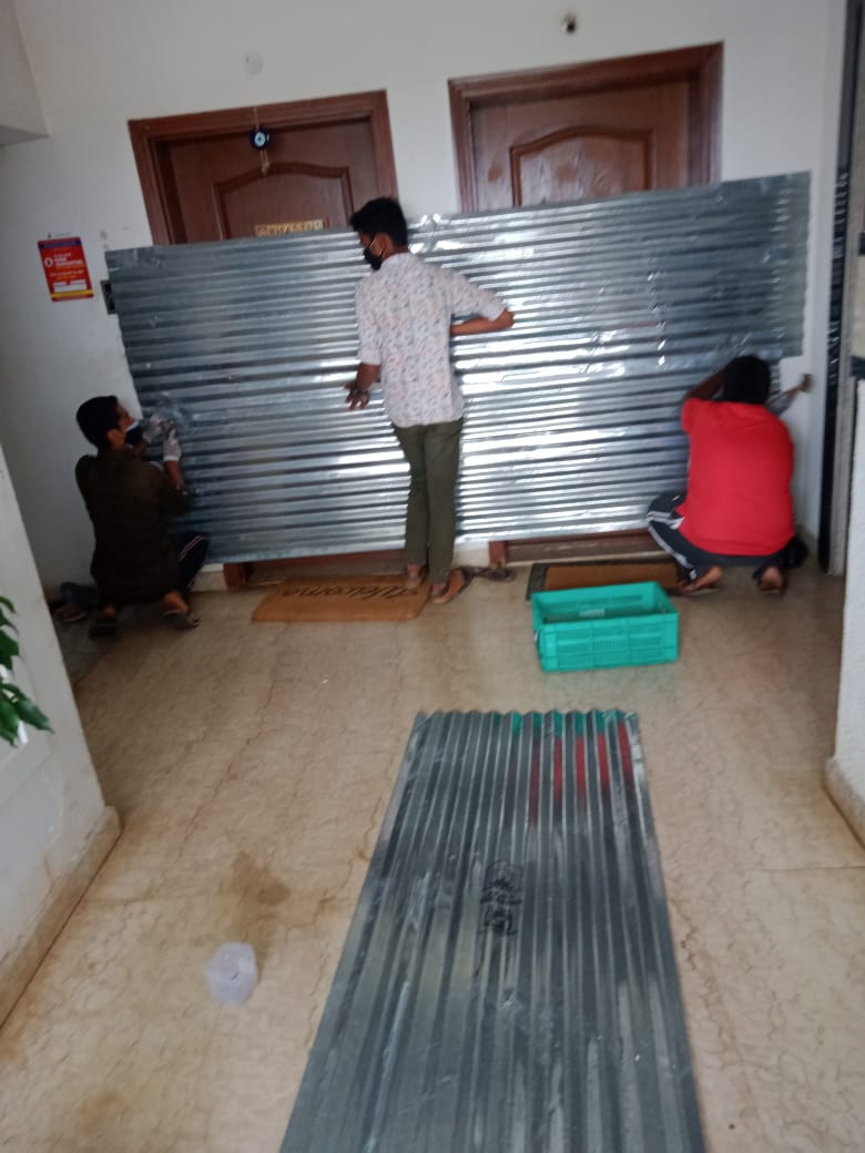 banglore municipality sealed doors of 2 flats with steel sheets in dommalur