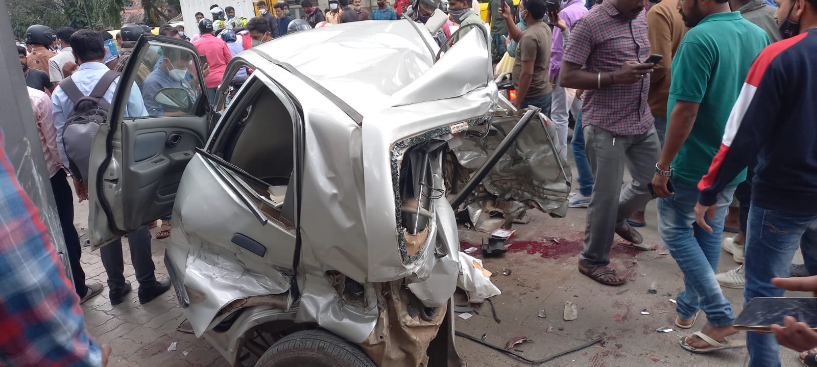 ಬೆಂಗಳೂರಲ್ಲಿ ಸರಣಿ ವಾಹನ ಅಪಘಾತ, Serial Accident in Bengaluru