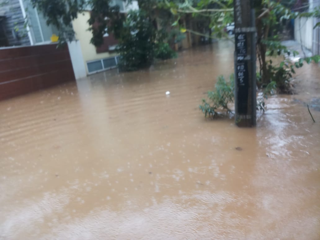 Heavy rain in Bengaluru: people of silicon city in trouble