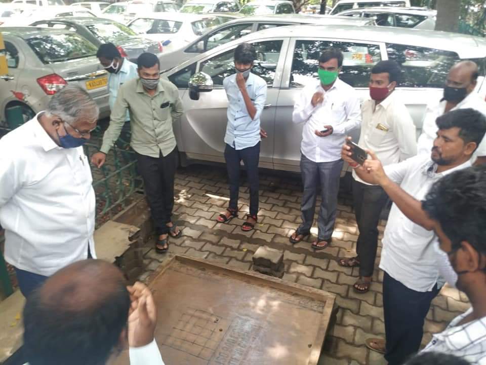 Minister Suresh kumar delivers news paper for Car drivers