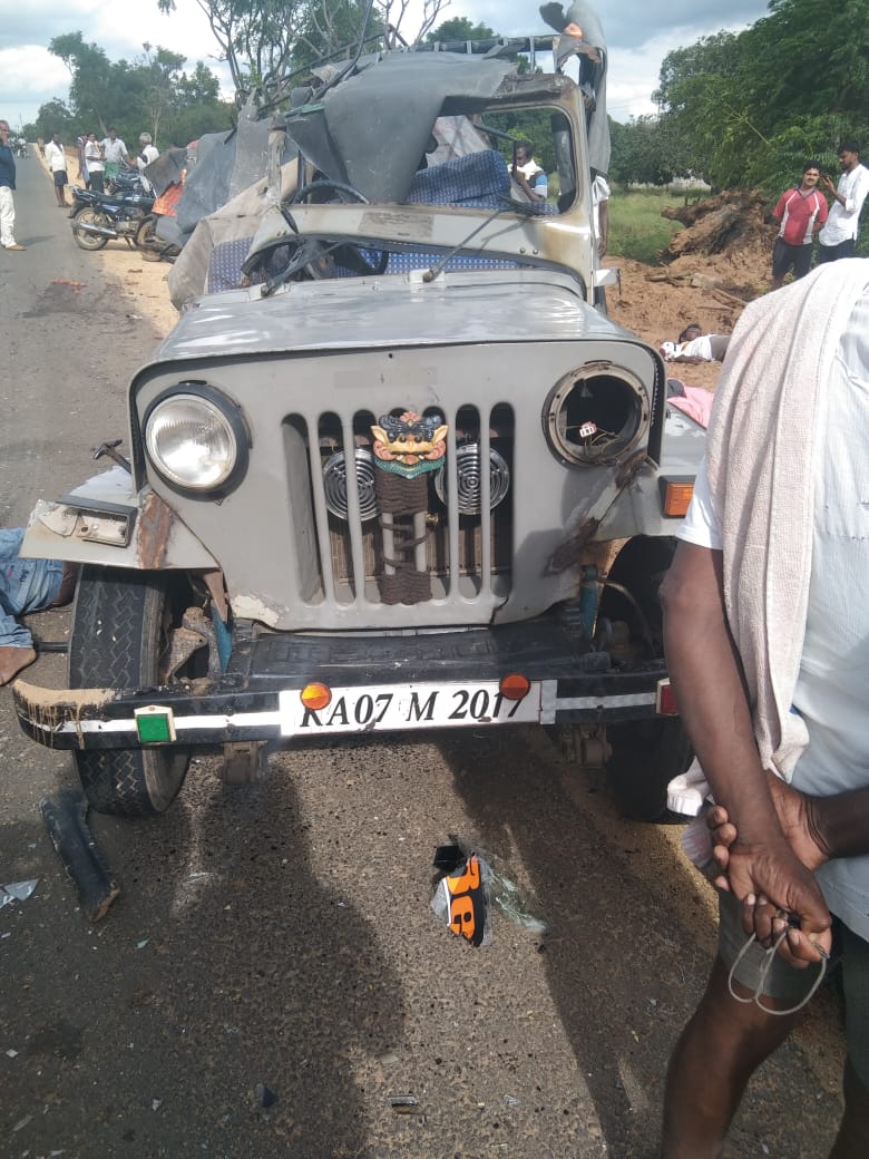 jeep collides with lorry