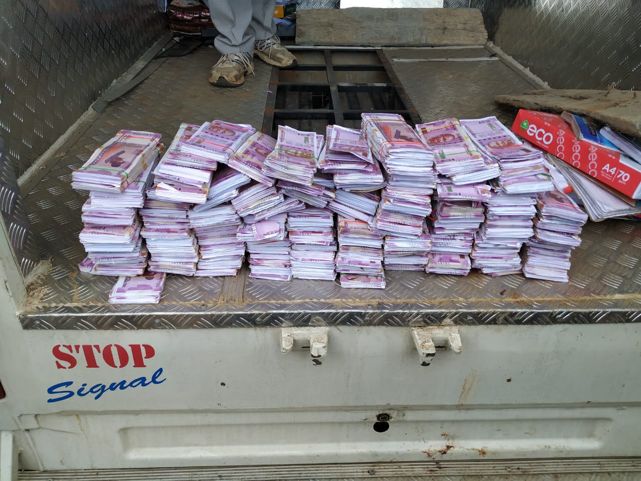 3.15 crore in counterfeit notes