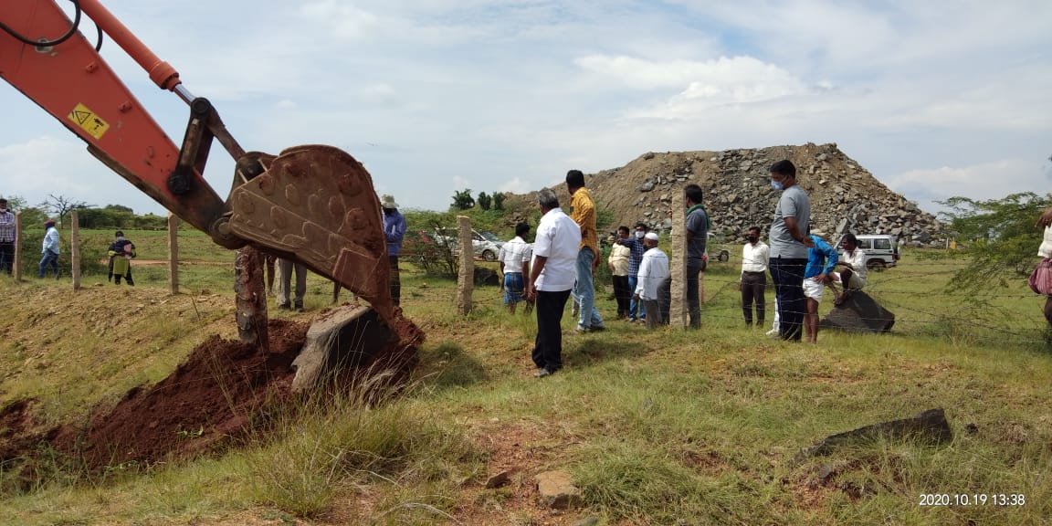 Clearance of Illegal land by officers after Etv bharat report