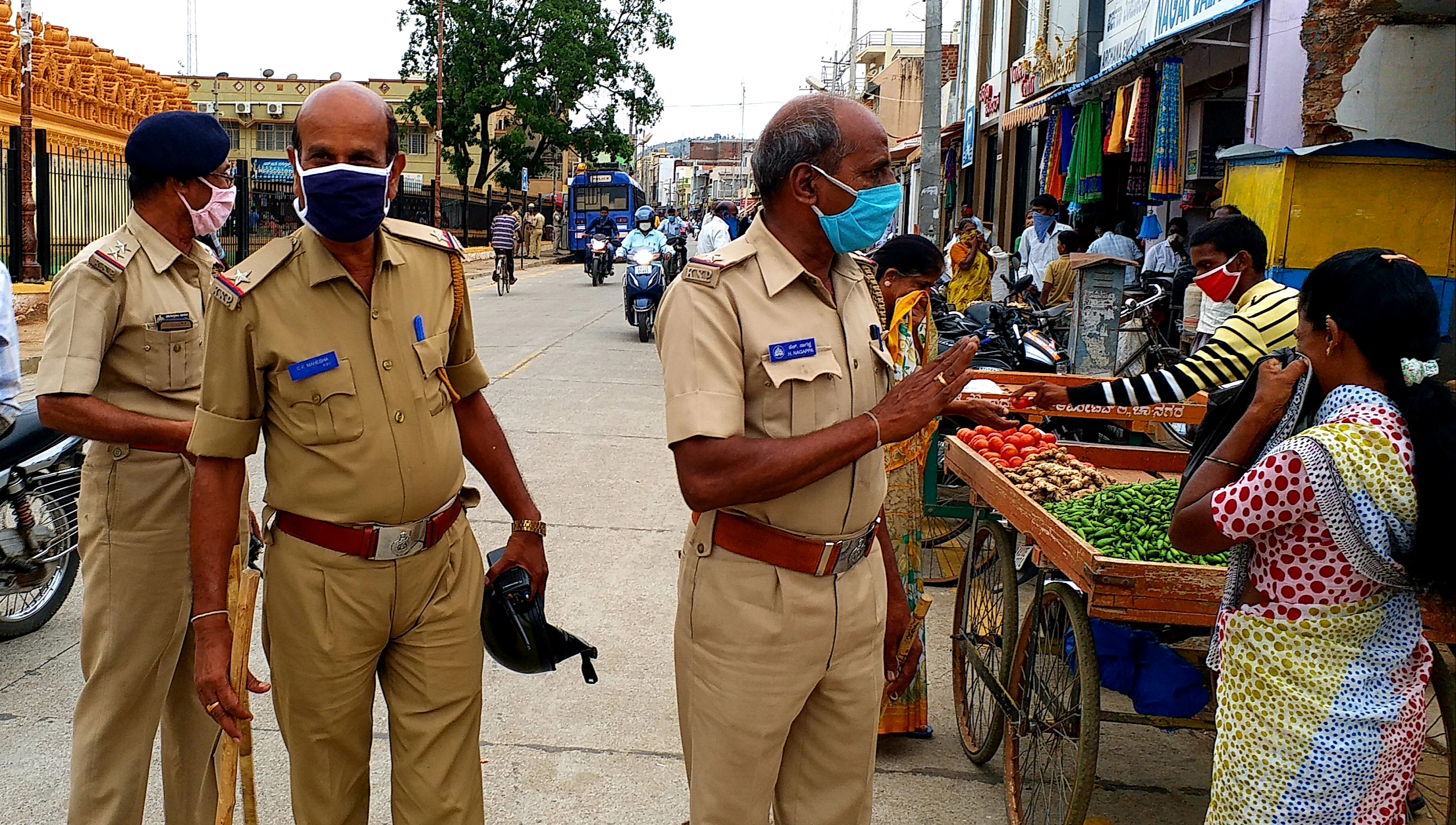 ಚಾಮರಾಜನಗರದ ಕೊರೊನಾ ಹೀರೋಗಳಿವರು !