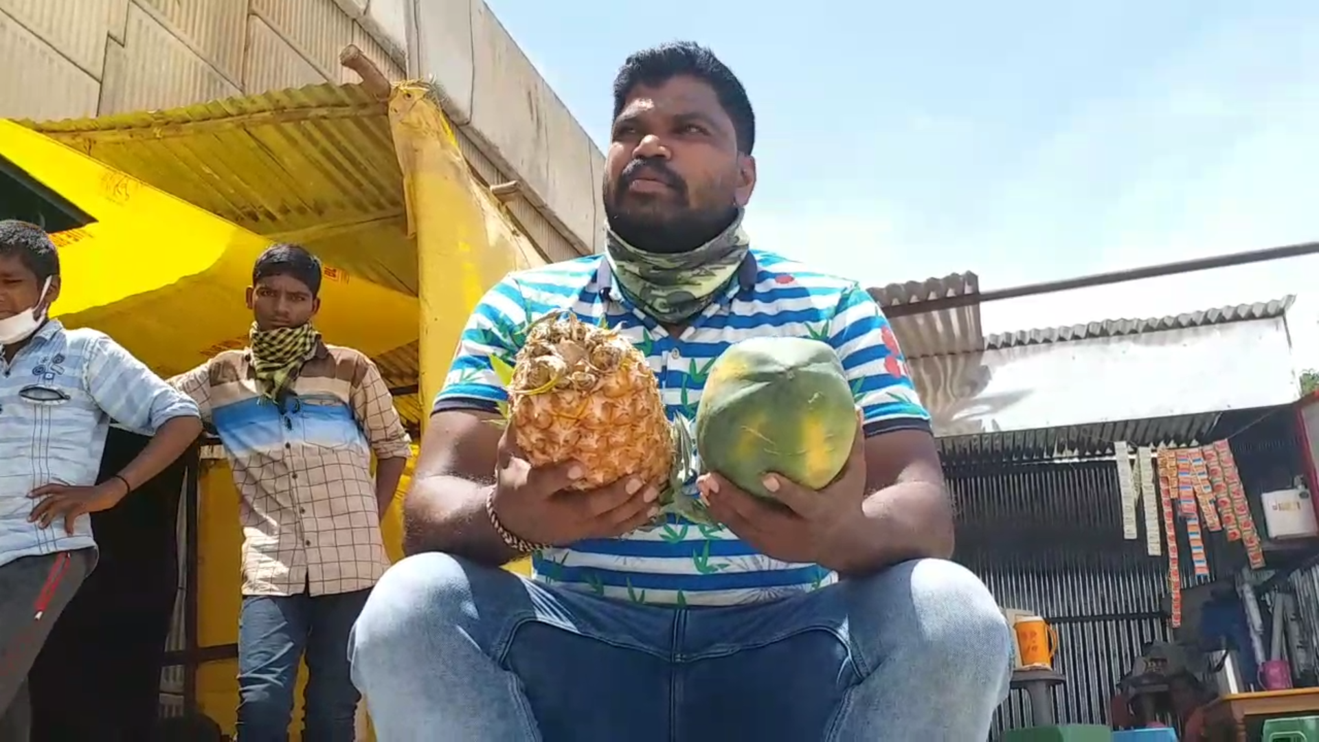 Private school teacher selling fruits in streets