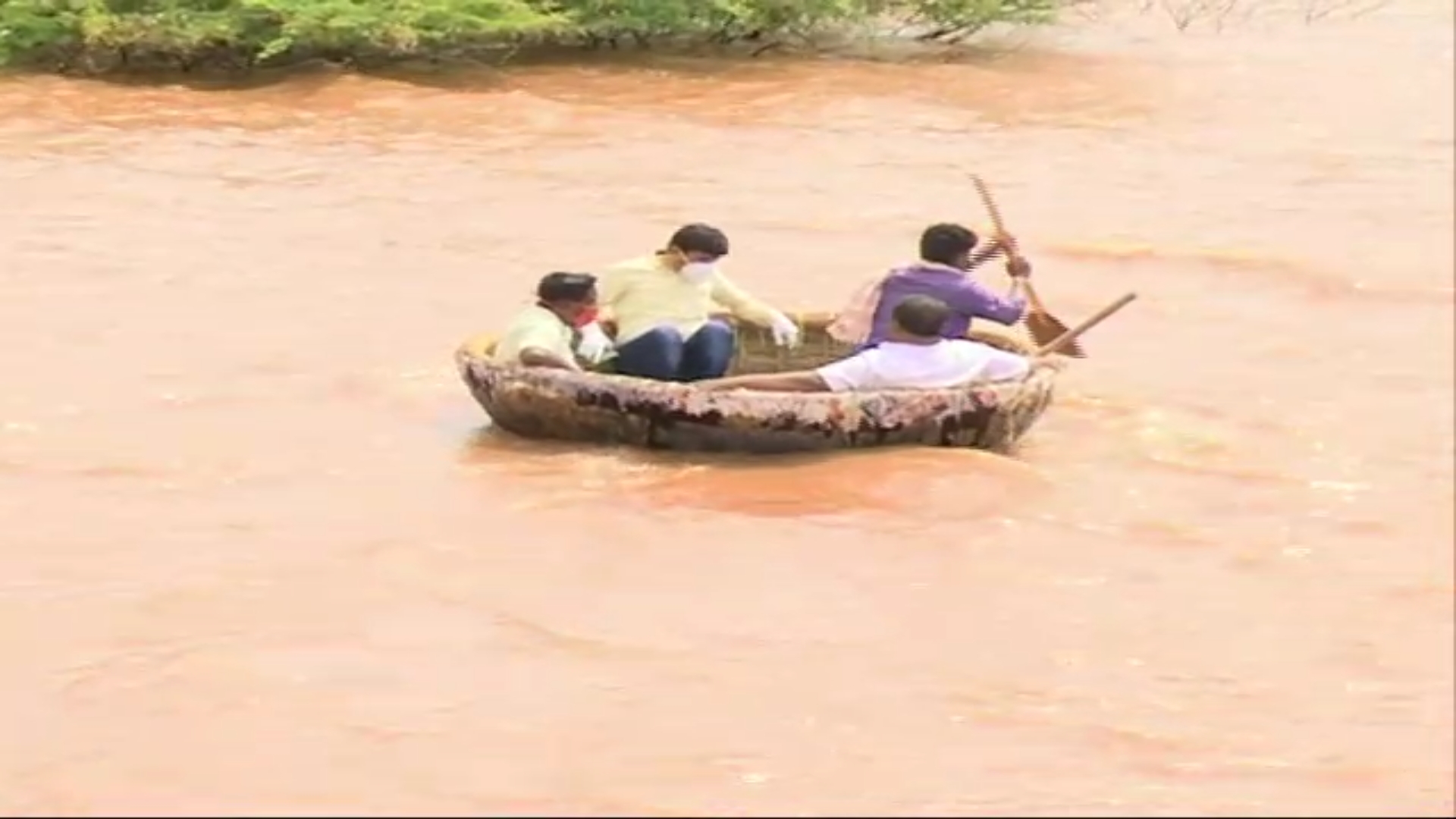 Karnataka: No water, power, road in Chitradurga's Jilladagondi village