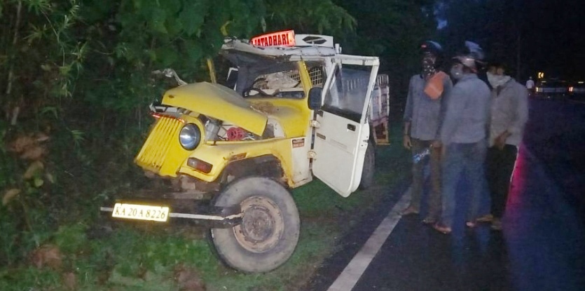 one-dead-and-3-injured-in-road-accident-near-sullia