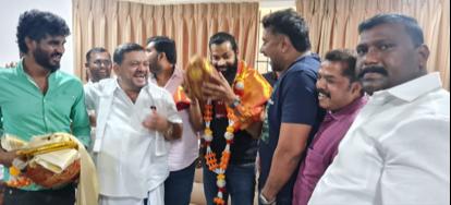 sandalwood-actor-darshan-meets-ss-mallikarjun