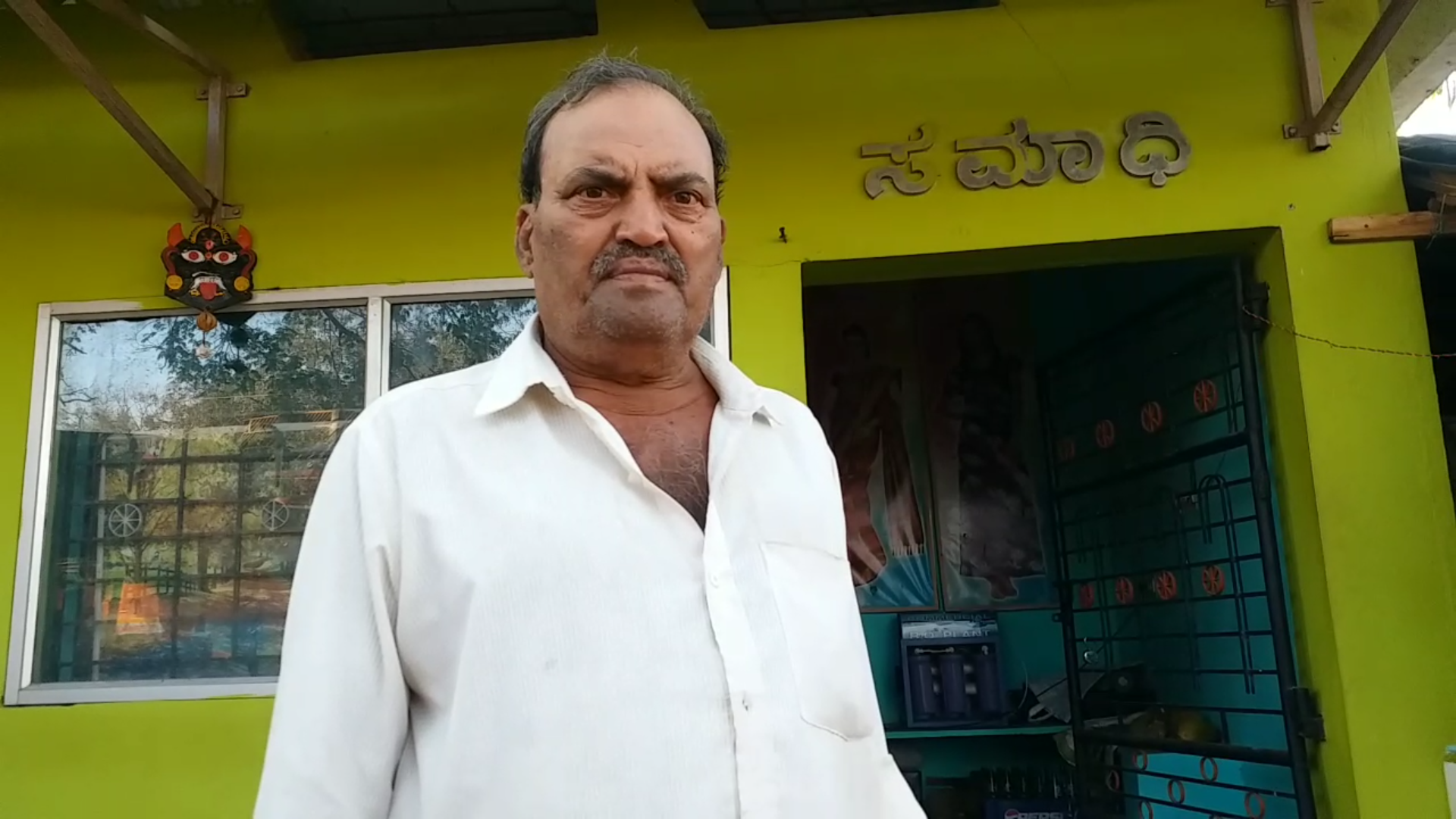 A man in Davanagere became disgusted with his life and prepared the grave even before his death