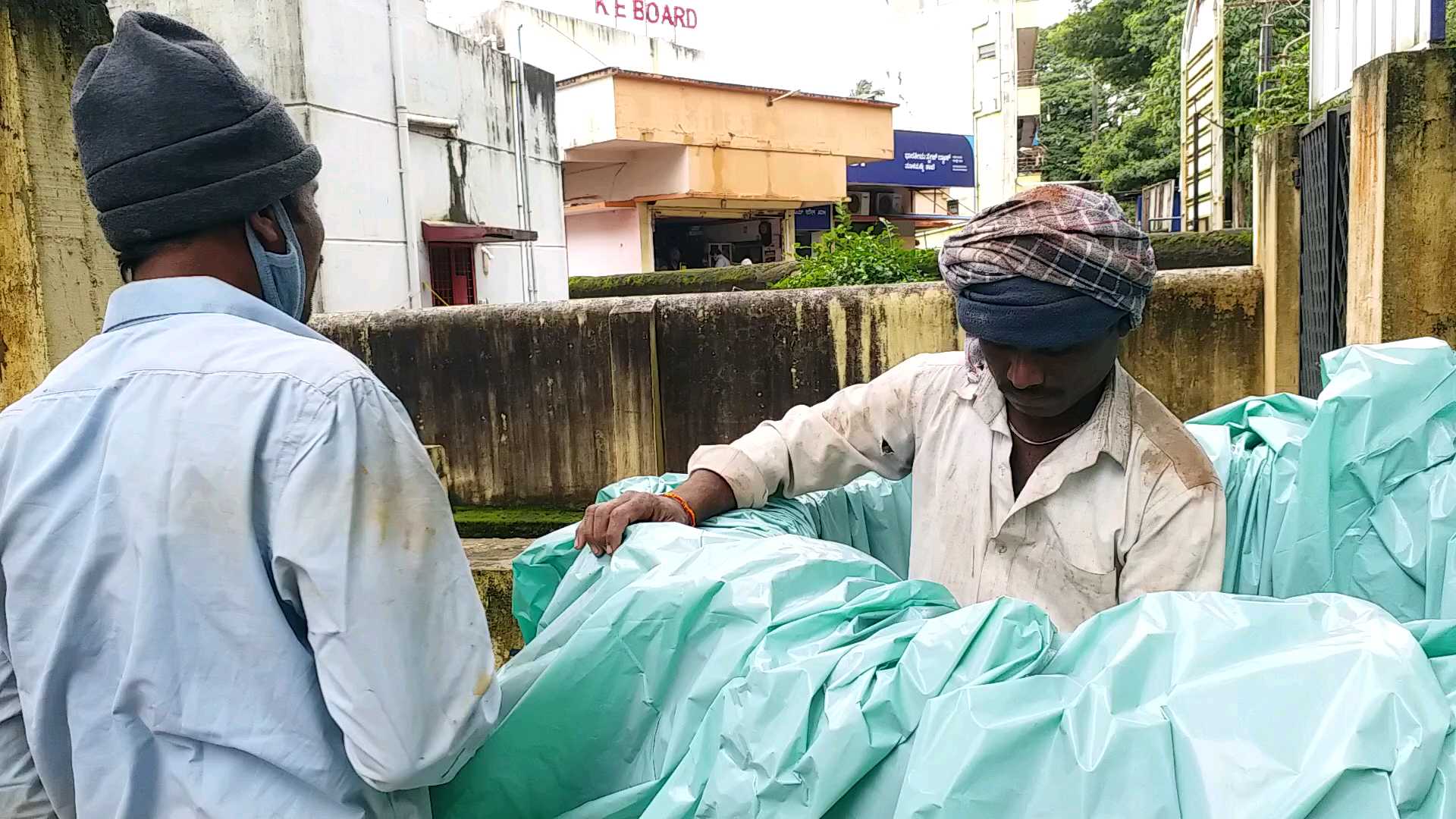 ಗಣೇಶ ಮೂರ್ತಿ ವಿಸರ್ಜನೆಗೆ ಕೃತಕ ಬಾವಿ ನಿರ್ಮಾಣ