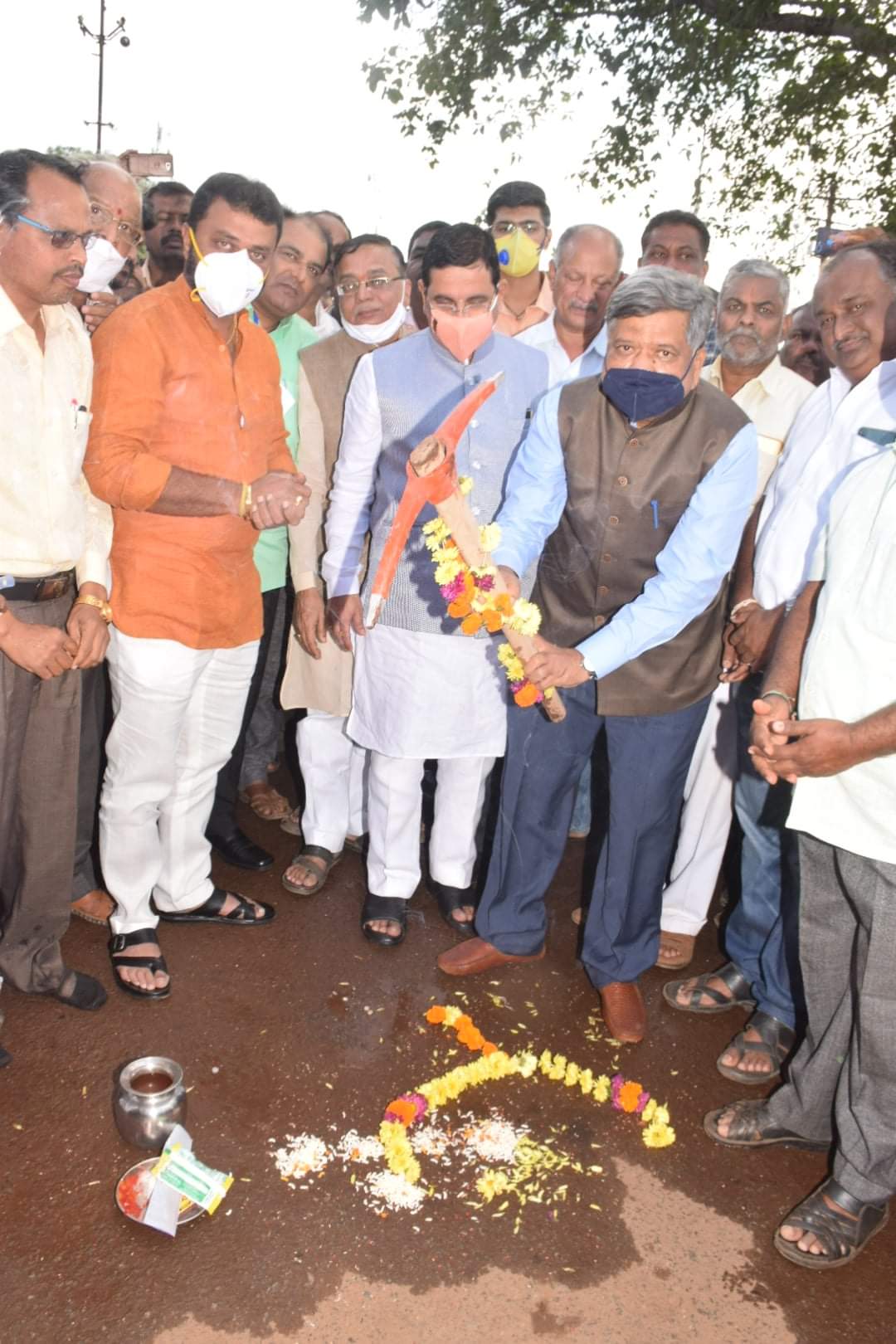 Water to every home in Dharwad through Jaladhare scheme: Minister Jagadish Shettar