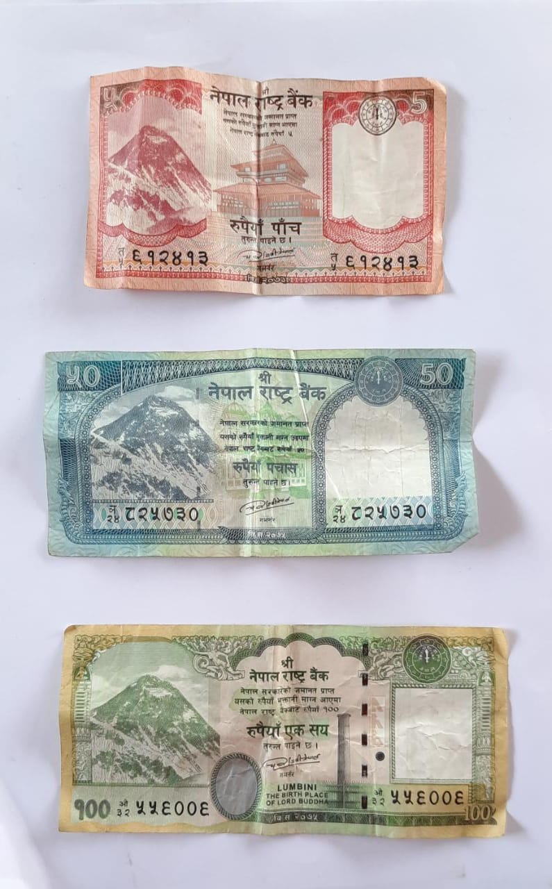 Aboard currency found in Anjanadri Hanuman temple, Anjanadri Hanuman temple, Anjanadri Hanuman temple treasury counting work, Anjanadri Hanuman temple news, ಅಂಜನಾದ್ರಿಯ ಹನುಮಾನ ದೇವಸ್ಥಾನದಲ್ಲಿ ವಿದೇಶಿ ಕರೆನ್ಸಿಗಳು ಪತ್ತೆ, ಅಂಜನಾದ್ರಿ ಬೆಟ್ಟದ ಆಂಜನೇಯ ದೇವಸ್ಥಾನದ ಹುಂಡಿ ಎಣಿಕೆ ಕಾರ್ಯ, ಅಂಜನಾದ್ರಿಯ ಹನುಮಾನ ದೇವಸ್ಥಾನ, ಅಂಜನಾದ್ರಿಯ ಹನುಮಾನ ದೇವಸ್ಥಾನ ಸುದ್ದಿ,