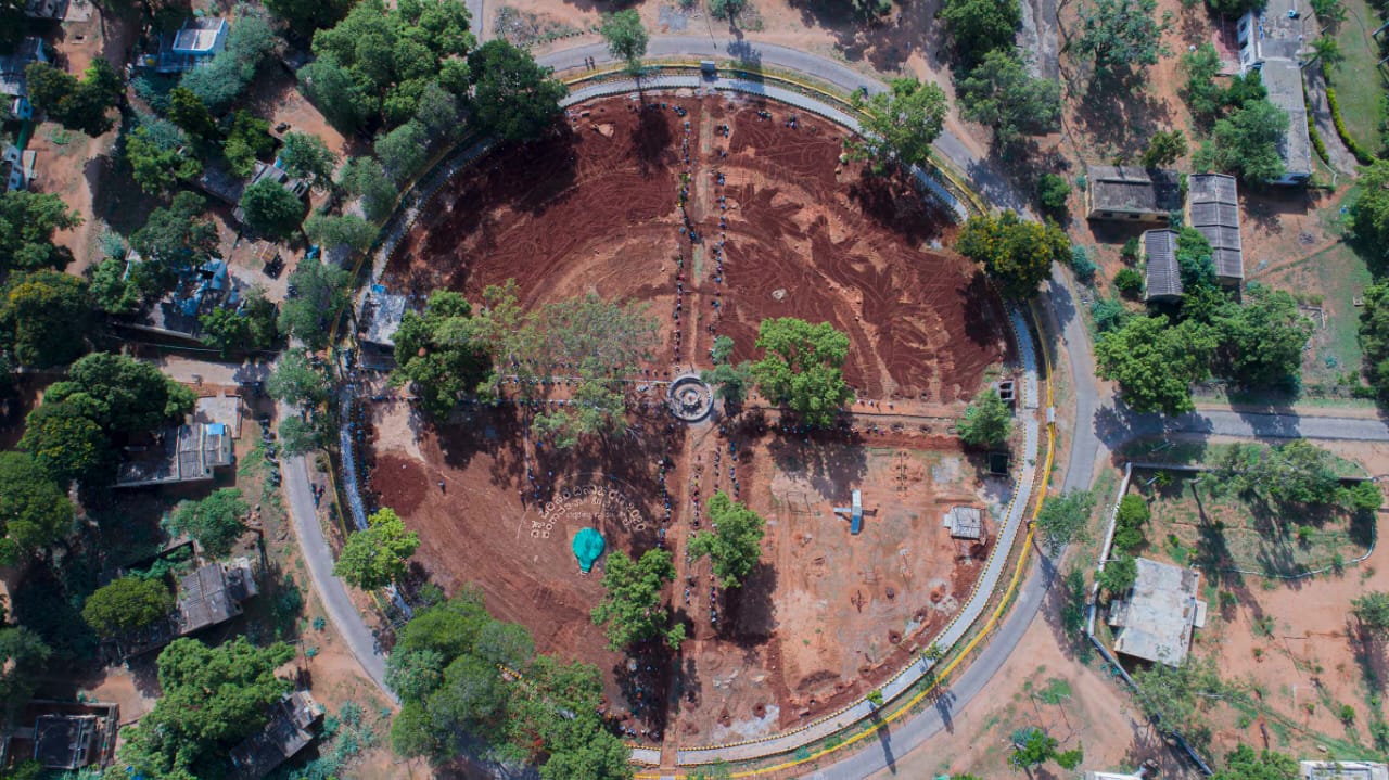 Hundreds of Tree Planting in Waste Land