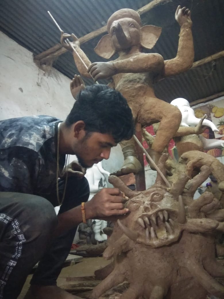 Corona destroyer Ganesha getting ready in Hubli