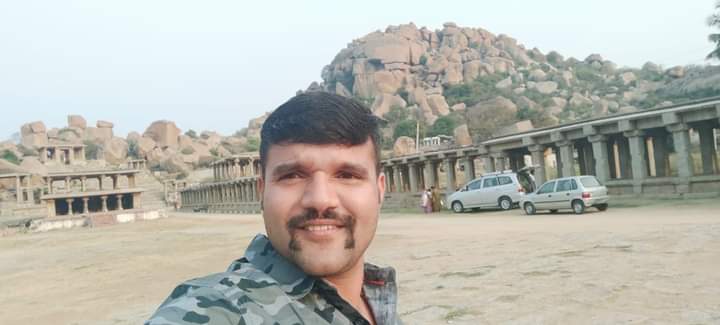 ravi d channannavar visited hampi