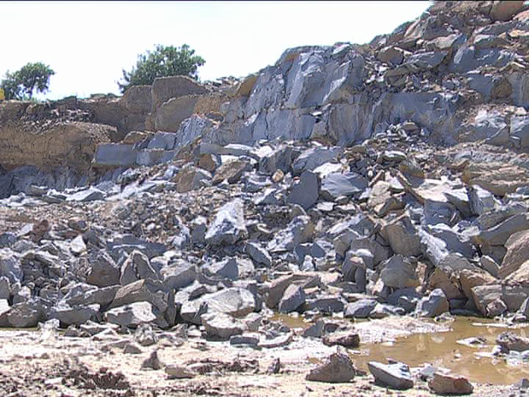 villages in Ranebennur taluk illegal stone mining news