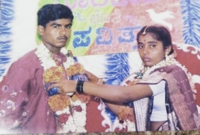 Couple eyes donate, Couple eyes donate in Married anniversary, Couple eyes donate in Married anniversary at Haveri, Couple eyes donate news, ದಂಪತಿ ನೇತ್ರದಾನ, ಮದುವೆ ವಾರ್ಷಿಕೋತ್ಸವದಂದು ದಂಪತಿ ನೇತ್ರದಾನ, ಹಾವೇರಿಯಲ್ಲಿ ಮದುವೆ ವಾರ್ಷಿಕೋತ್ಸವದಂದು ದಂಪತಿ ನೇತ್ರದಾನ, ದಂಪತಿ ನೇತ್ರದಾನ ಸುದ್ದಿ,