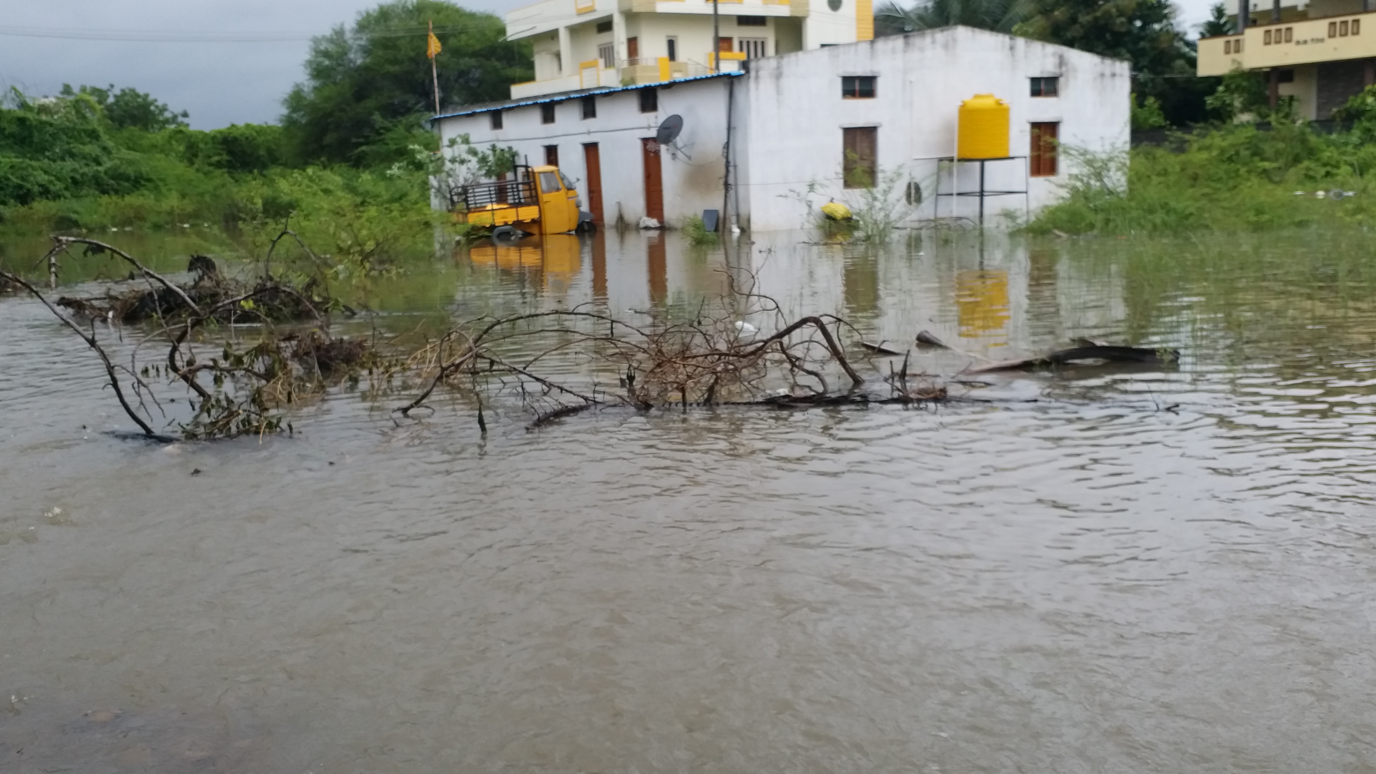 Uttara Kannada districts are facing floods due to heavy rains