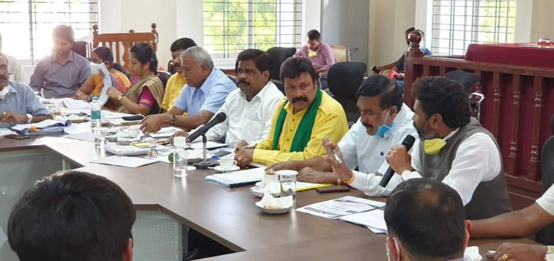 Minister BCPatil Meeting with officials in Kolar