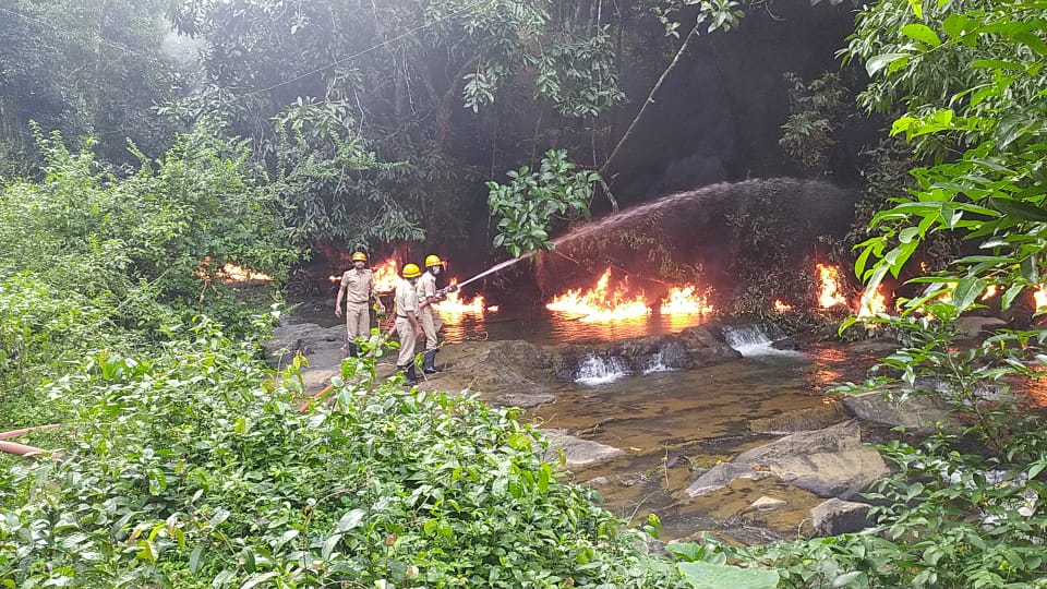 fire in crops after due to chemical tanker palti