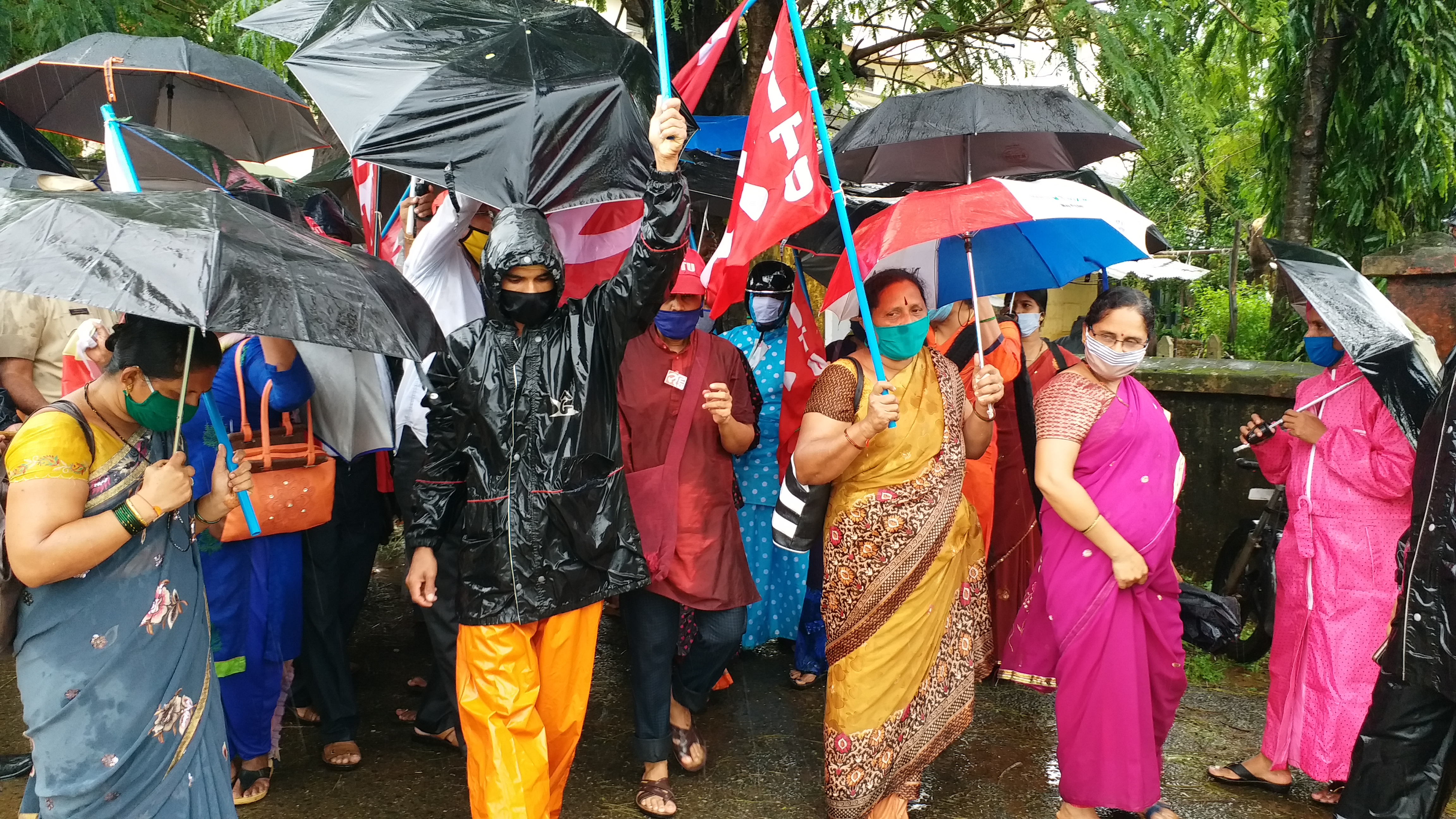 ವಿವಿಧ ಸಂಘಟನೆಗಳಿಂದ ಜೈಲ್ ಬರೋ ಹೋರಾಟ