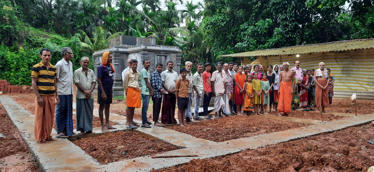 muslim-family-gives-filed-for-crops-of-temple