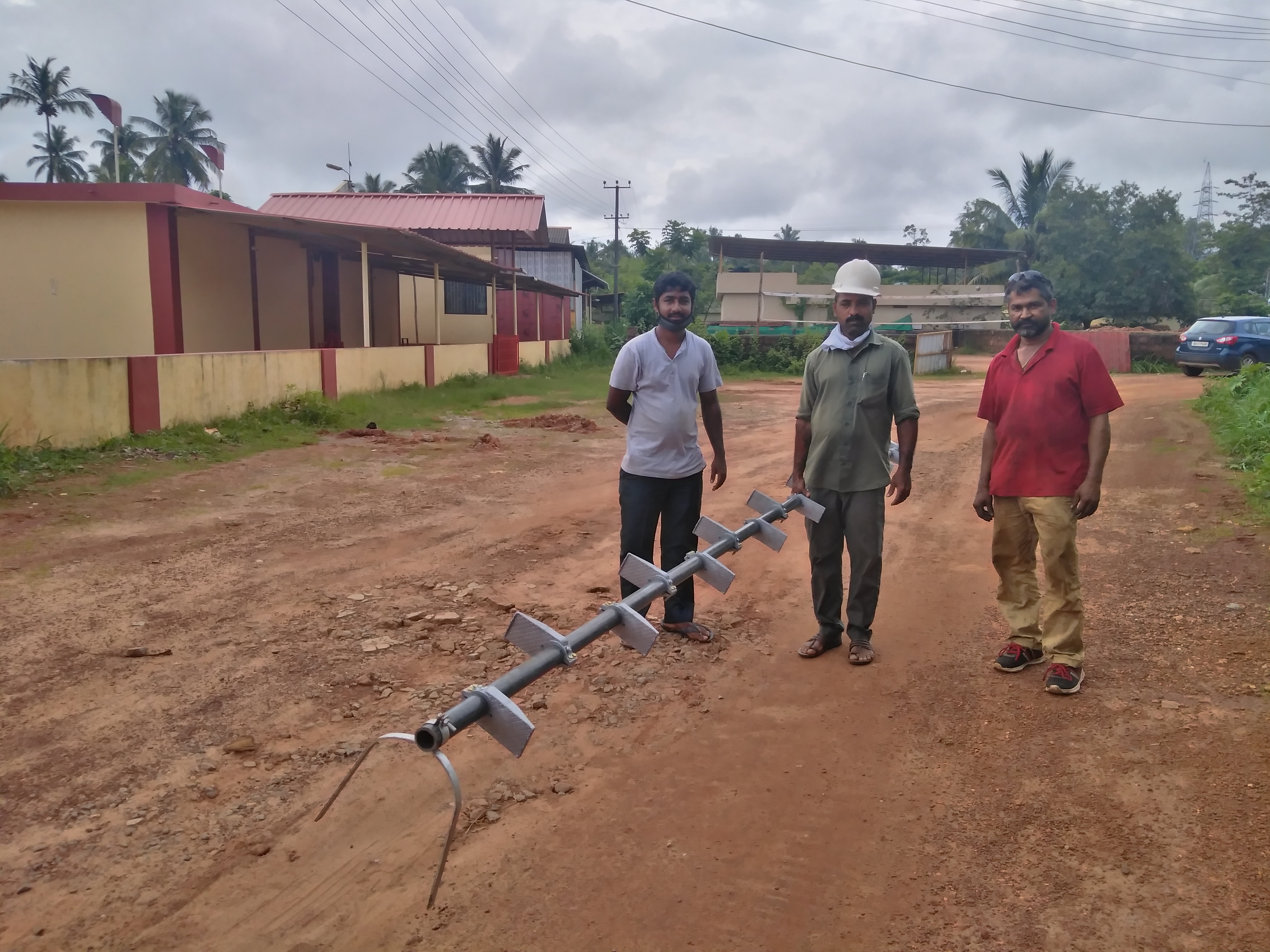 Puttur guy prepares fiber ladder