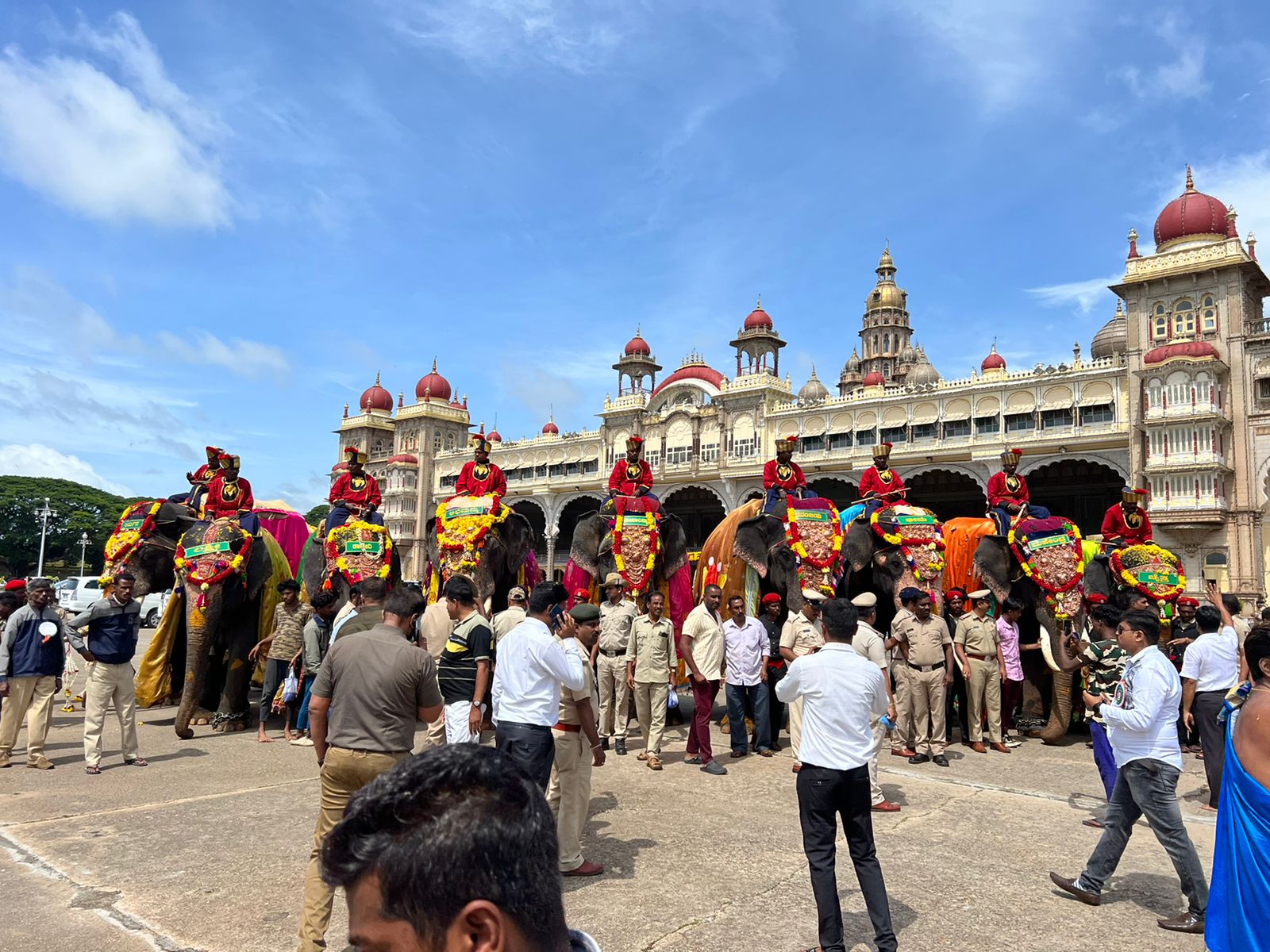 Inauguration of Nadahabba Dasara