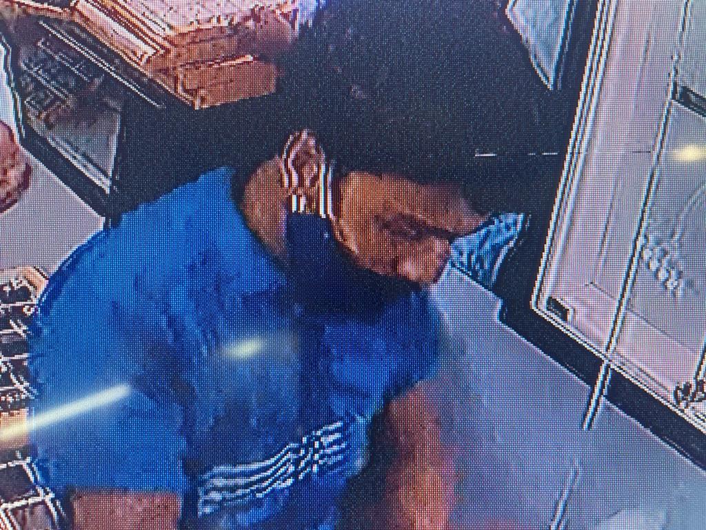 Mysore police released CCTV Photos of Robbers