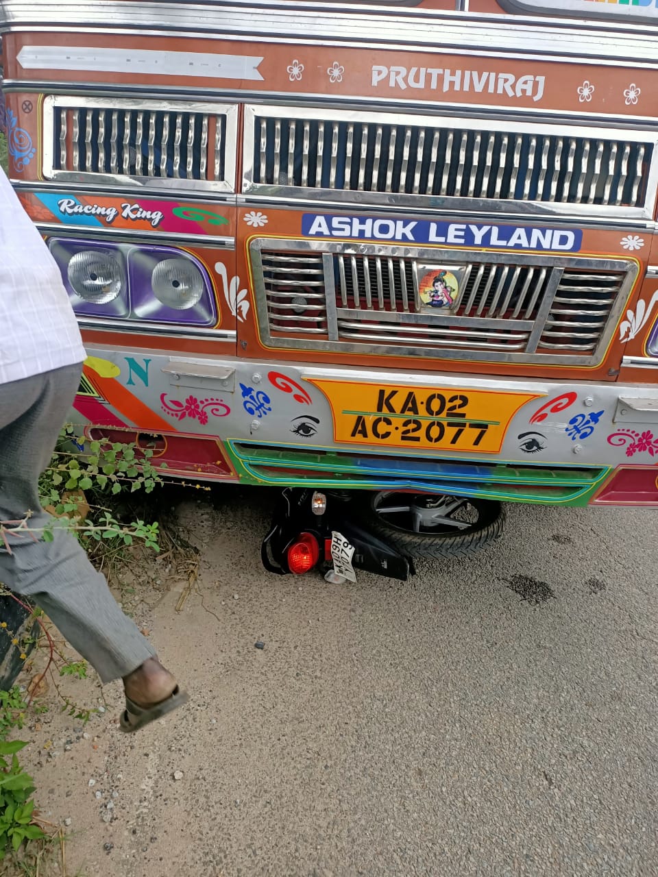 Rider dies in bike-lorry collision